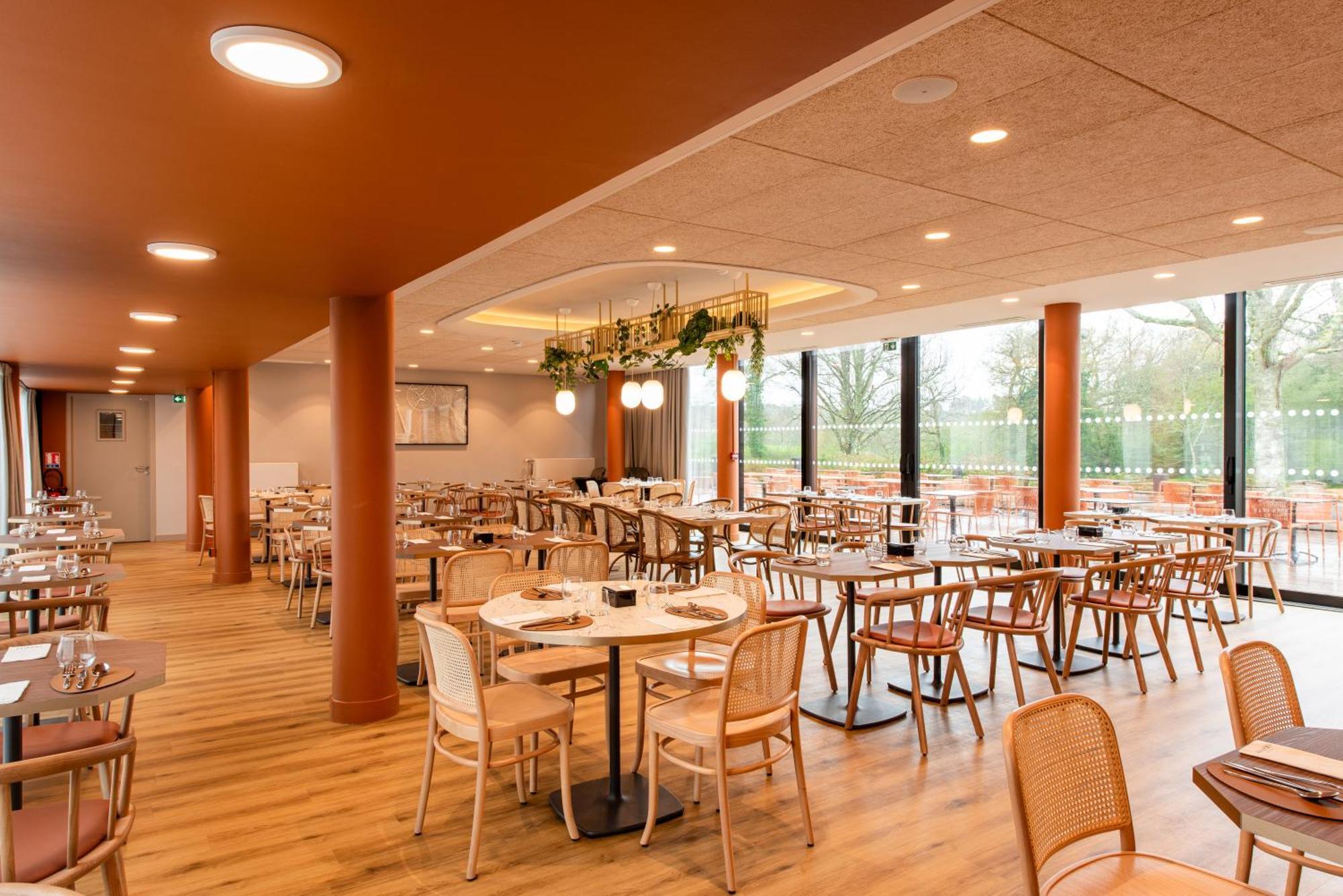 Domaine Des Abbatiales Le Golfe Du Morbihan Hotel 4*