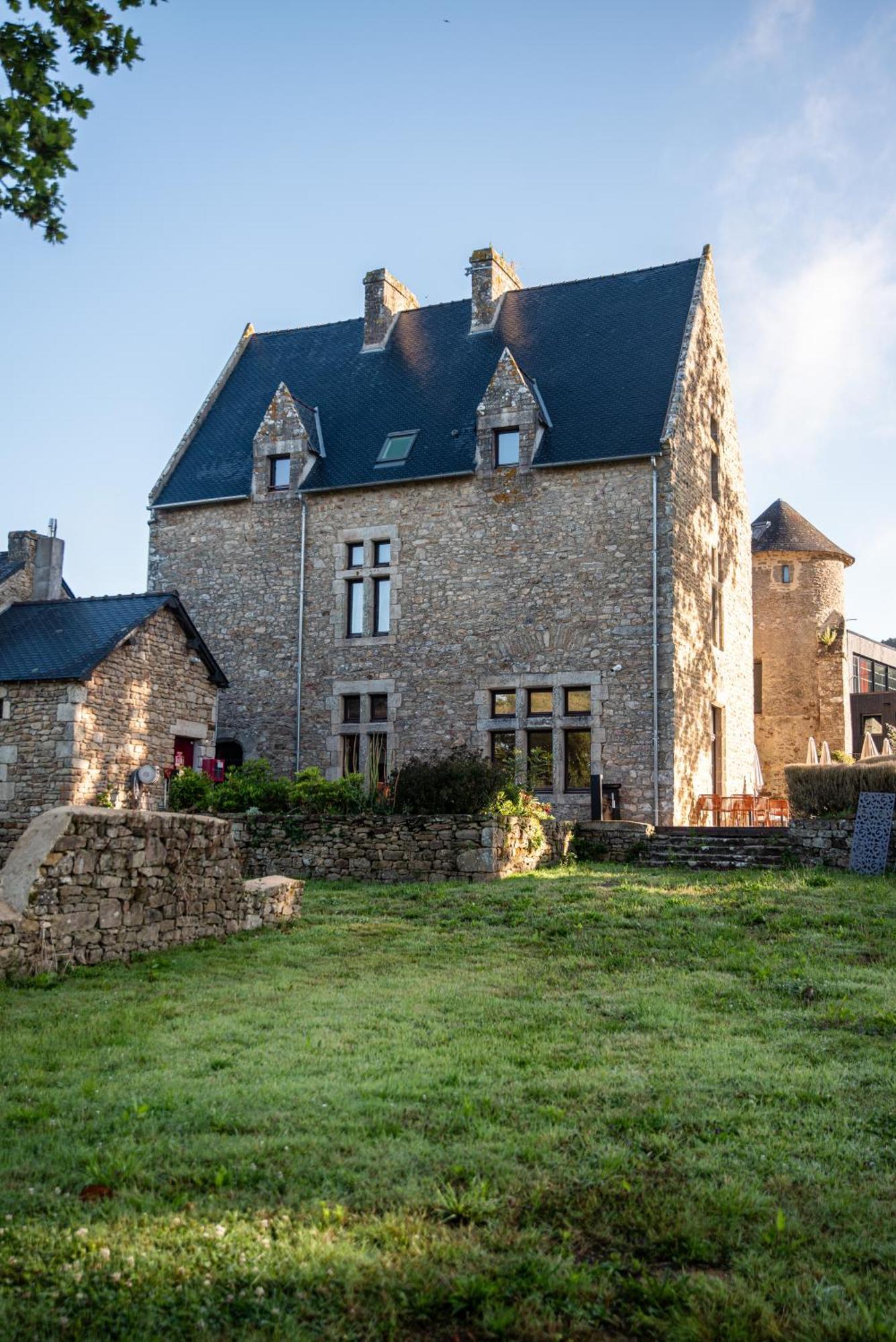 Hotel Domaine Des Abbatiales Le Golfe Du Morbihan 4*